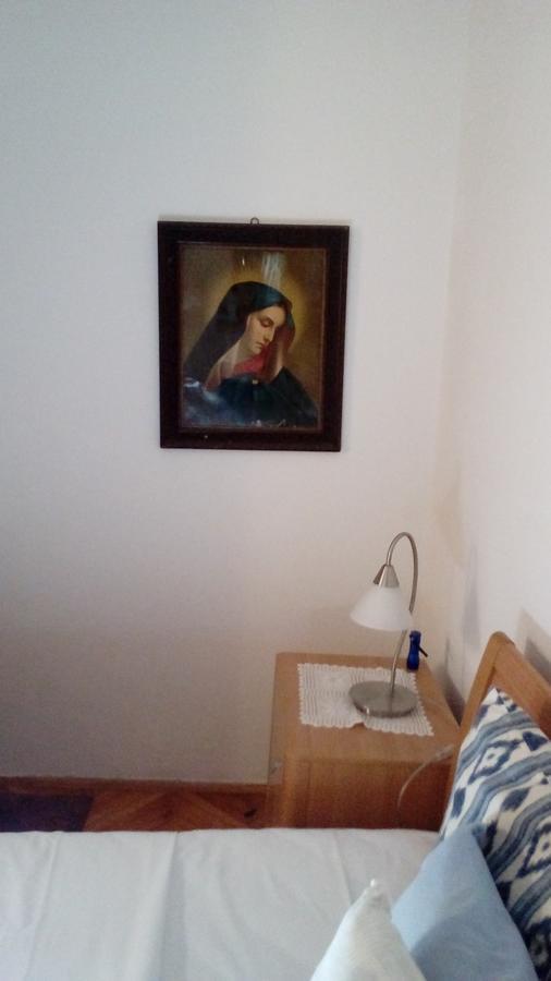 Guest House Roza Vrboska Extérieur photo